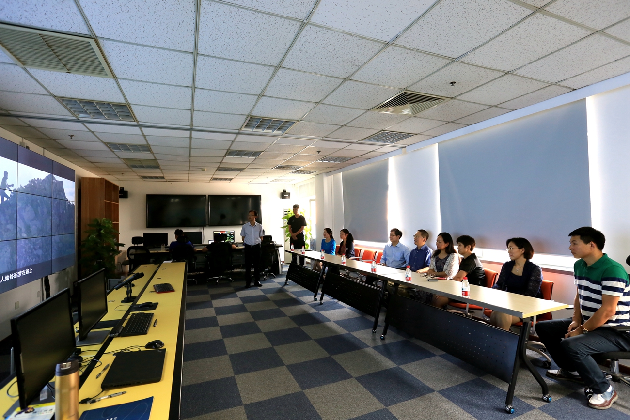 1505296117563640.jpg 环保部评估中心莅临清新环境会议留影2.jpg
